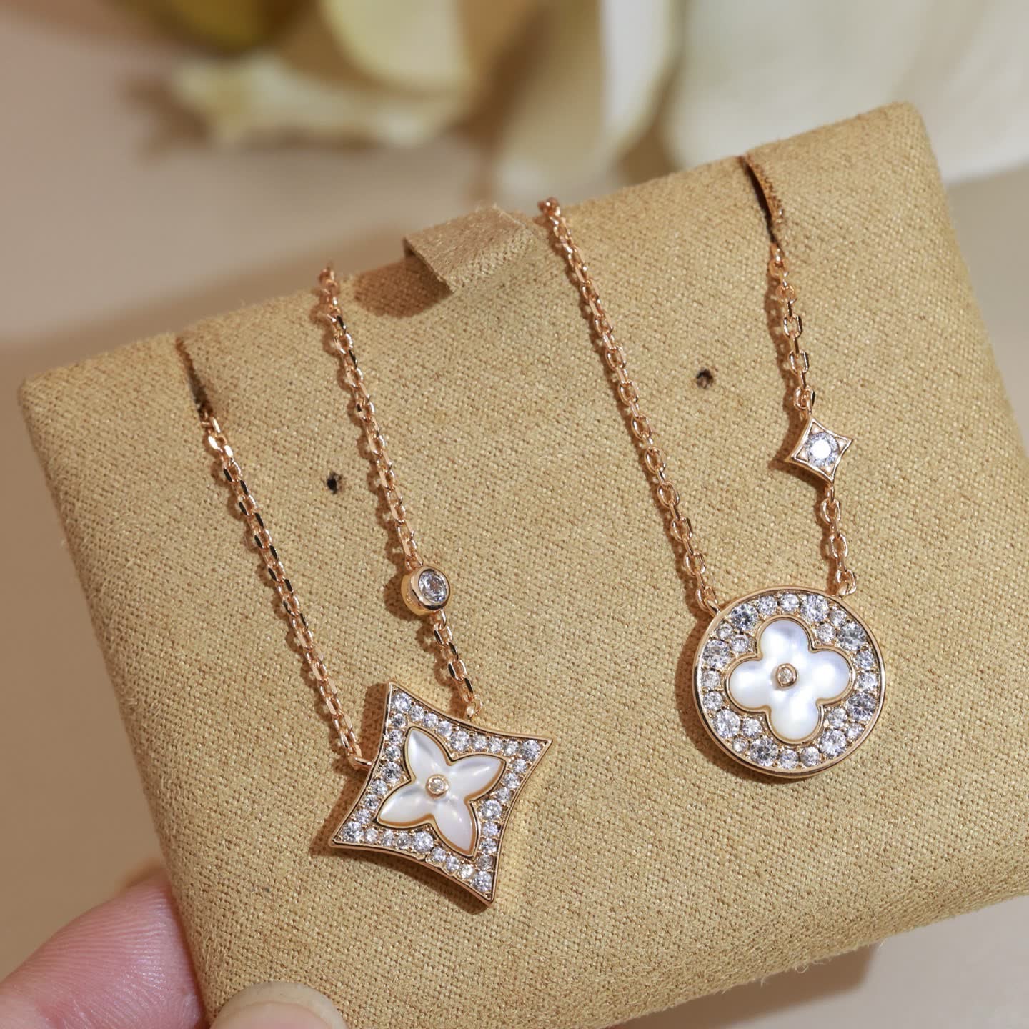 Louis Vuitton Monogram Flower Diamond Necklace Louis Vuitton Monogram Flower Diamond Necklace